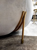 Pufa z szarego weluru Royan 80/40cm z dystyngowanymi złotymi nóżkami TG-602_25 gold/grey
