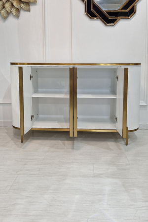 Komoda biała do salonu sypialni Isella glamour ryflowana ze złoceniami 150 cm M_ARTE_ISA_01