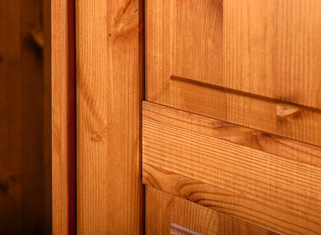Drewniana szafa miodowa sosna Toskania 2D Katmandu PL2016