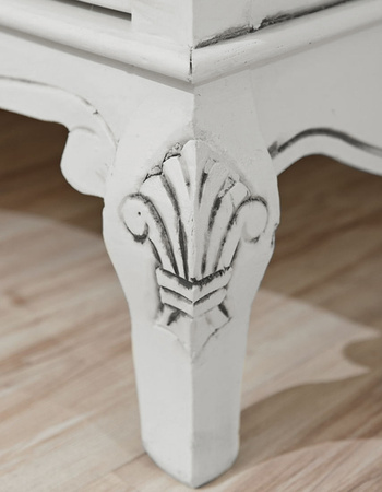 Witryna biała z drzwiami szklanymi Rimini White RIW04