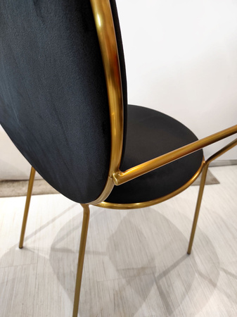 Krzesło czarne Etienne 50/95/48cm o eterycznej i lekkiej formie TG-199_29 gold/black