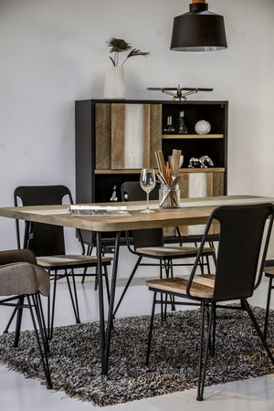 Stół do jadalni w nowoczesnym loftowym stylu prostokątny czarne nogi 180cm Adesso ADESD05-180