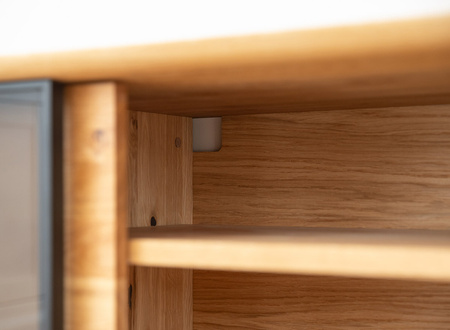 Szafka RTV dębowa ze szkłem duża Modern Loft Katmandu PLMOL07S
