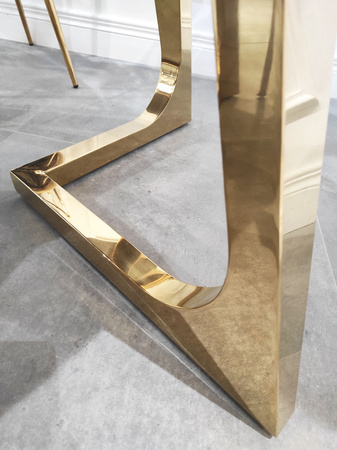 Stół okrągły do jadalni Veneto z białym marmurowym blatem i złotymi chromowanymi nóżkami 130/130/76 cm TG-281 gold/white