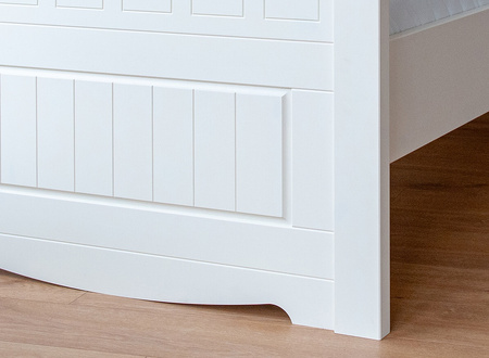 Łóżko białe z drewna Belluno Elegante 140cm Katmandu PL018B