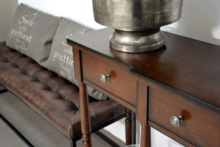 Konsola brązowa z szufladami Avola AV1632-60