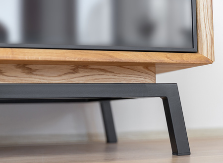 Szafka RTV 2.1 dębowa ze szkłem średnia Modern Loft Katmandu PLMOL08S