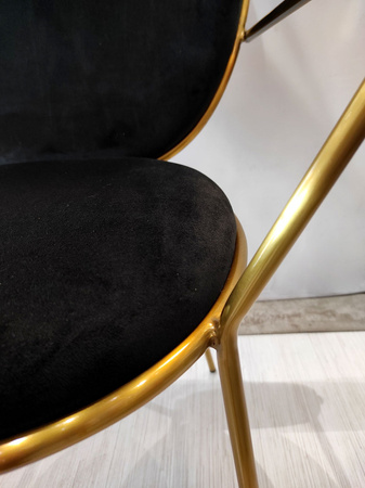 Krzesło czarne Etienne 50/95/48cm o eterycznej i lekkiej formie TG-199_29 gold/black